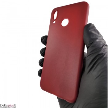 Silikoninis plonas dėklas 1.0 mm storio - bordo spalvos (Huawei P20 Lite) Silikoninis plonas dėklas 1.0 mm storio - bordo spalvos (Huawei P20 Lite)